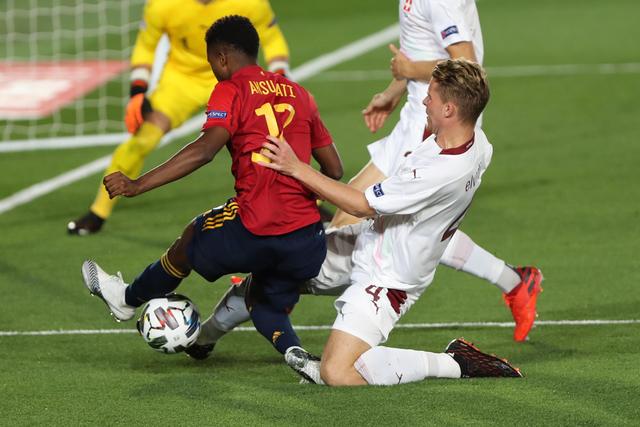 英超争冠生死战曼城迎大考!数据挺小胜阿森纳